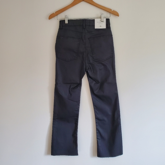 ZARA | NWT The Dreed Flare Cropped High Rise Slim Denim Jeans (Size 2) - Picture 5 of 8